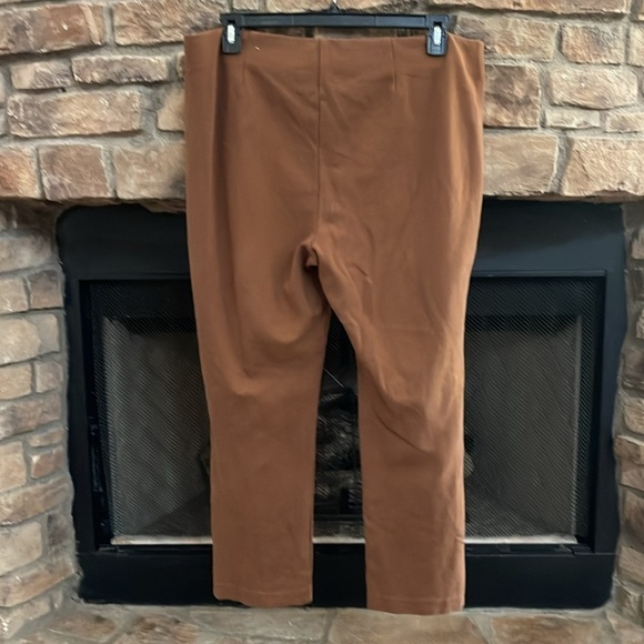 Chico’s brown pants with faux pockets. Size 3XL - Picture 2 of 7